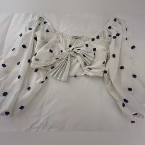 Farm Rio Crop Top Bow Long Sleeve White with Blue Flowers